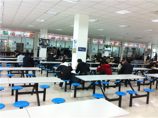 食堂承包讓企業(yè)輕裝上陣，提高競爭力